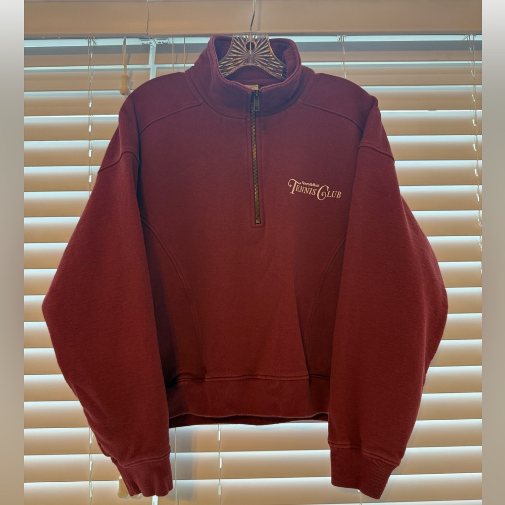 Sport & Rich Maroon 1/4 Zip. Medium